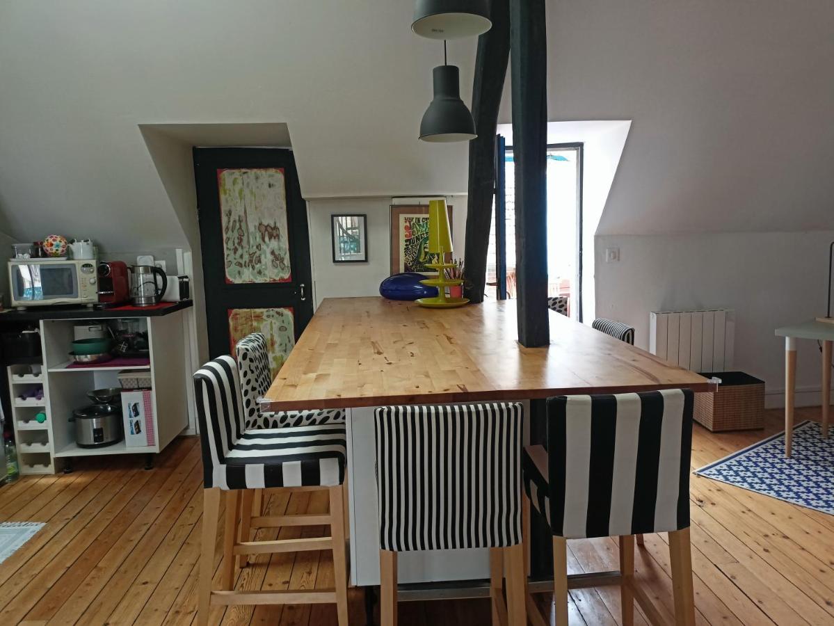 Appartement Cosy Et Chaleureux サン・タルヌー・アン・イブリーヌ エクステリア 写真